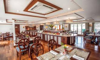 Dining Dining