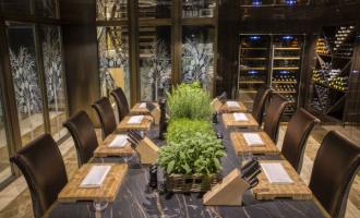 Dining Dining